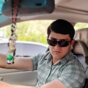 Meet your Posher, Abdusamad